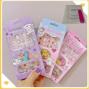TOPModel - Nagelfolie - Plaknagels - Tekenfilm - 3 Sets - Inclusief Dubbelzijdige Nagelstickers en Accessoires
