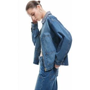 Denim Met gebruik van twee verschillende stoffen Jeansblazer