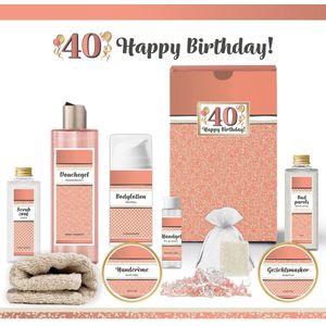 Geschenkset “40 Jaar, Happy Birthday!” - 9 producten - 790 gram | Luxe Cadeaubox voor haar - Wellness Pakket Vrouw - Giftset Vriendin - Moeder - Cadeaupakket Collega - Cadeau Zus - Verjaardag - Gefeliciteerd Cadeau - Goud - Zalmroze