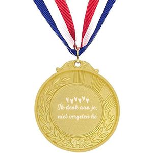 Akyol - ik denk aan je medaille goudkleuring - Liefde - voor de beste vriend/ vriendin - cadeautje - verrassing - geschenk - iemand die speciaal is voor je