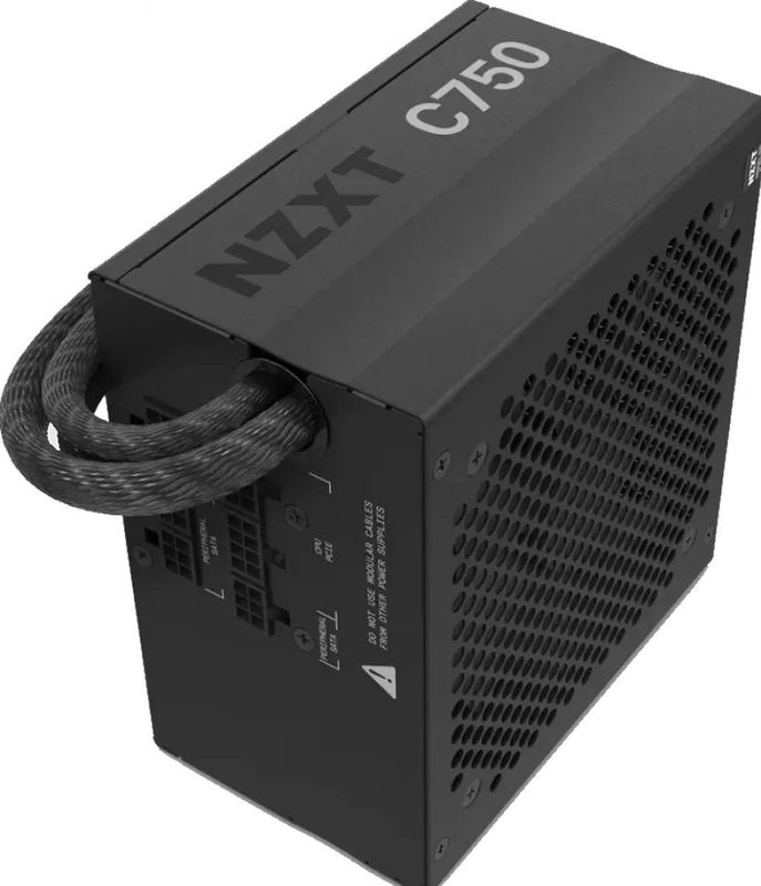NZXT C750 Bronze - PC-voedingseenheid - Zwart - 750 Watt - ATX-formaat
