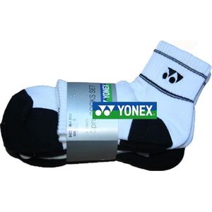 Yonex half hoge sokken 8423 | 3 paar | maat 39½-44