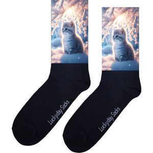 Kitten - Opkikkertje - Winter - Grappige sokken - Valentijn cadeau - Verjaardag cadeau - Kerst cadeau - Grappige sokken - Leuke sokken - Vrolijke sokken - Kerst sokken - Vaderdag - Moederdag - Socks maken Happy - 37-44