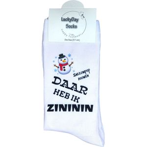 Zininin - Sneeuwpop Sokken - Sneeuw - Winter - Sneeuwpop maken - vrolijke sokken - Valentijns cadeau - Witte sokken met tekst - grappige sokken - leuke dames en heren sokken - moederdag - vaderdag