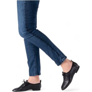 Werner Kern Fenja trainingsschoenen - Lichtgewicht en Comfortabele dames dansschoenen met veters en dunne zolen voor meer voelbaar contact met de vloer - Werner Kern - Zwart - 36 2/3