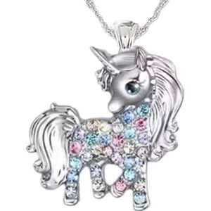 Akyol - ketting - unicorn ketting - unicorn ketting met steentjes - cadeau voor je vriendin - eenhoorn - unicorn thema - ketting meisjes - cadeau - ketting - hartje - unicorn cadeau - sieraad - leuke unicorn ketting