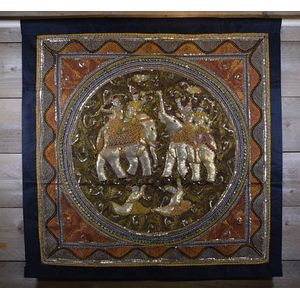 ZoeZo Design - Wandkleed - Burma - Myanmar - handgemaakt - Oosters wandkleed - goud - kraaltjes - met insteekzoom - 93 x 93 cm - Olifant