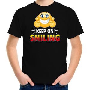 Funny emoticon t-shirt keep on smiling zwart voor kids -  Fun / cadeau shirt 122/128