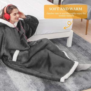 Oversized sherpa hoodie met mouwen en capuchon – Zachte en warme deken voor volwassenen