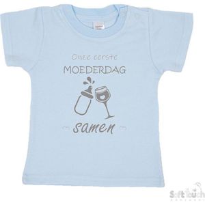 Soft Touch T-shirt Shirtje Korte mouw ""Onze eerste moederdag samen!"" Unisex Katoen Blauw/grijs Maat 62/68