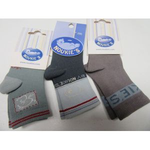 3 pack sokken noukie's blauw, taupe en groen met rood 6-12 maand