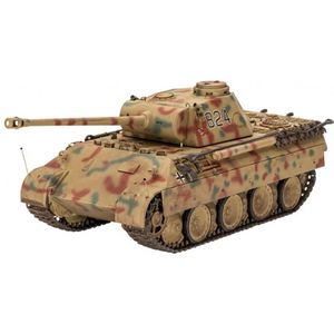 1:35 Revell 03273 Panther Ausf. D Tank - Gift Set Plastic Modelbouwpakket