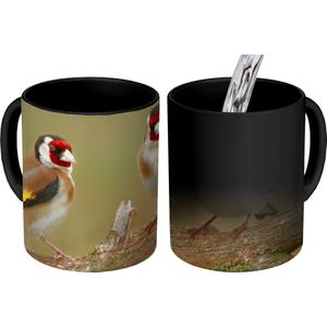 Magische Mok - Foto op Warmte Mokken - Koffiemok - Twee kleine putters op een boomtak - Magic Mok - Beker - 350 ML - Theemok