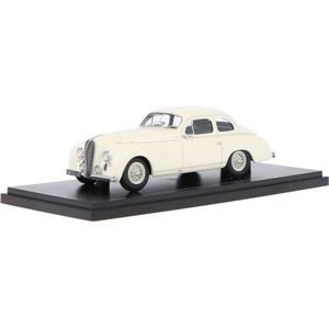 Delahaye 135MM Coupé by Guil Loré Esval Models Modelauto 1:43 1949 EMEU43010B Schaalmodel