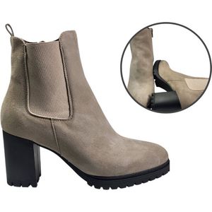 Stravers - Maat 42 Comfortabele trendy Chelsea boots met hak - beige/grijs - Grote Maten Enkellaarzen