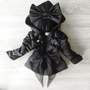 Maat 116 kinderjas Zomerjas zwart glitter bloemen baby en kind Jas glitter kinderjas strik