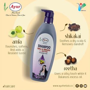 Shampoo met amla, shikakai en reetha, Ayur Herbals