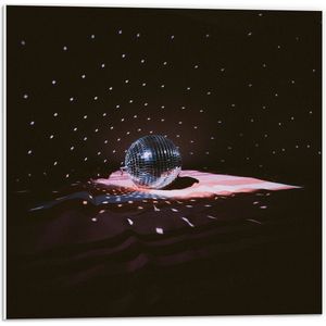 PVC Schuimplaat- Licht Vallend op Discobal in Donkere Ruimte - 50x50 cm Foto op PVC Schuimplaat