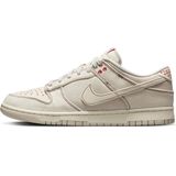 Nike Dunk Low Retro SE - Sneaker - Gebroken Wit/Rood - Limited Edition