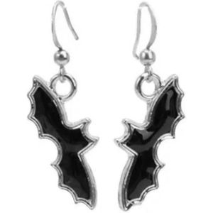 Plux Fashion Vleermuis Oorbellen - Zilver - 4cm - Metaal - Heren - Dames - Sieraden - Zilveren Oorbellen - Oorhangers - HipHop oorbellen - Sieraden Cadeau - Luxe Style - Duurzame Kwaliteit - Halloween - Oktoberfeest