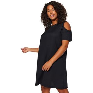 Trendyol Fuchsia A-Lijn Gedetailleerde Gebreide Jurk Met Uitsnijding Tbbss22El2986