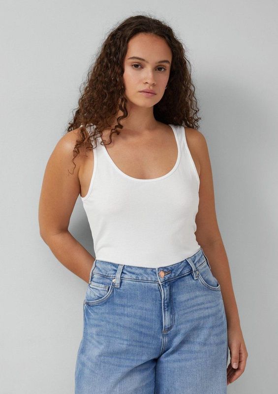 QS - Top - Wit - Mouwloos - Slanke Pasvorm