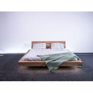 Zwevend eiken bed - Houten bed - 140 x 200 - twee persoons bed - inclusief hoofdbord