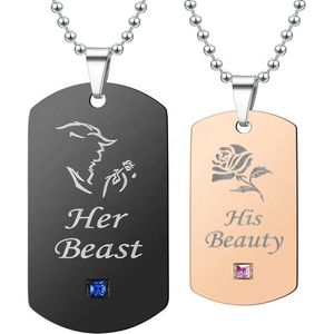 His Beauty & Her Beast Dog Tags Ketting Set voor Hem en Haar - Zwart / Goud kleurig - Romantisch Liefdes Cadeau - Mannen Cadeautjes - Cadeau voor Man