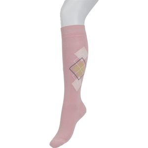 Bonnie Doon Dames Kniekous Katoen met Ruiten Argyle Rhombus Fun Kleur Zacht Roze Maat 36/42 Gladde Teennaad - Katoen - Stijlvol - Klassiek - Moderne Twist - Comfortabel - Kniekousen - Voorgewassen - Argyle - Ruiten - Silver Pink - BP241501.605