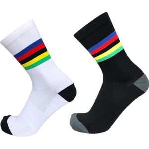 1 set zwarte + witte  fietssokken - regenboog motief WK Wielrennen maat 39-45
