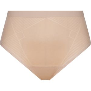Spanx Thinstincts 2.0 - String - Kleur Champagne Beige (lichte huidskleur) - Maat S