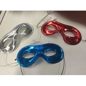 Metalic loup oogmasker zilver/ blauw of rood