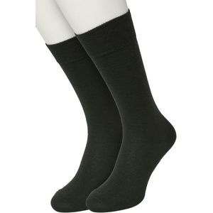 Bonnie Doon Basic Sokken Heren Donker Groen maat 40/46 - 2 paar - Basis Katoenen Sok - Gladde Naden - Brede Boord - Uitstekend Draagcomfort - Perfecte Pasvorm - 2-pack - Multipack - Effen - Leger - Dark Green - OL6324012.200