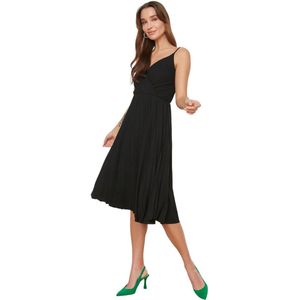 Trendyol Fuchsia Taille Drop/Skater Midi Dubbelrijs Geplooide Verstelbare Band Gebreide Jurk Twoss20El2729