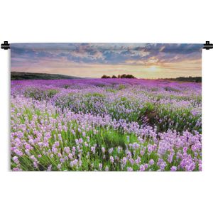 Wandkleed Lavendelvelden - Lavendel veld met een vurige hemel Wandkleed katoen 180x120 cm - Wandtapijt met foto XXL / Groot formaat!