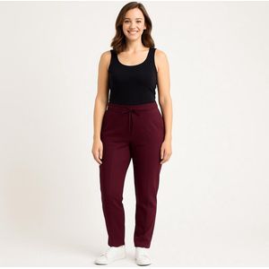 Angelle Milan Travelstof Broek – Diep Bordeaux | Comfort & Stijl in één