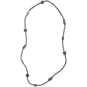Behave – Ketting – Handgemaakt design – Zwartgrijs – Urban boho – 88 cm