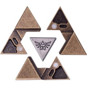 Eureka Huzzle Cast Puzzle - The legend of Zelda -Triforce *****