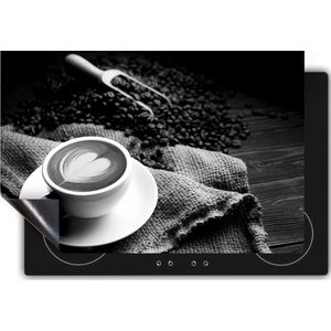Chefcare Inductie Beschermer Kopje Koffie in een Hartje met Koffiebonen - Zwart Wit - 77x51 cm - Afdekplaat Inductie - Kookplaat Beschermer - Inductie Mat