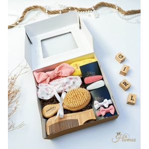 Kraamcadeaus 9 stuks - Babygeschenkset - Hawsaz.nl - kam en borstel - Babyverzorging - Zwitsal - Baby Haarspeldjes set - Babybox - Borstel set met naam - Baby huidverzorging - Geboortecadeau - Graveren met naam - Gepersonaliseerd - Cadeau met naam