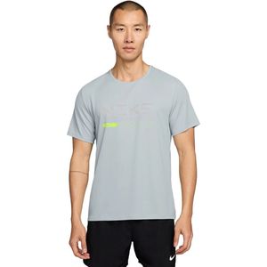 Nike - Miller - Hardloop T-shirt - Korte Mouwen