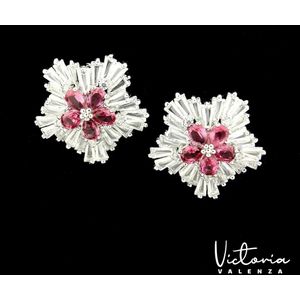 Victoria Valenza Fiore Luxe Oorbellen Dames Messing Oorknopjes Dames Oorringen - Rode Steen - Kleur Zilver - 1 Paar