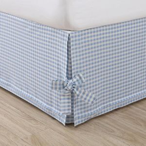 Katoen Ruffled Bedrok - Lichtgewicht & Klassieke Stijl (Hedy Blue King) by Laura Ashley Home