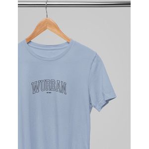 Shirt - Varsity classic - Wurban Wear | Grappig shirt | Merk kleding | Unisex tshirt | Techno outfit | Gym shirt | Merk t shirt | Streetwear | Sport shirt | Varsity shirt | Wit & Blauw