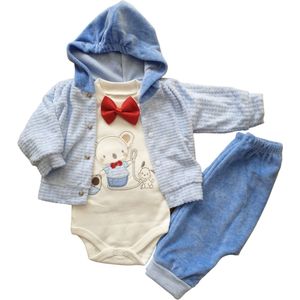Baby Jongens 3 pce Kledingset - babykleertje - babykleding - blauw - Maat: 56 - velours - capuchon - bear