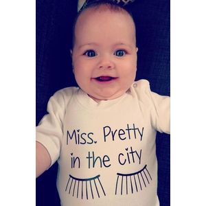 Shirtje Miss Pretty in the city | Lange of korte mouw | wit | maat 56-110