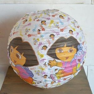 Dora the Explorer lampion - Vallende sterren - Dora en aapje Boots - papieren lantaarn lampenkap - rond - 35 cm doorsnede - funcadeau schoencadeautje