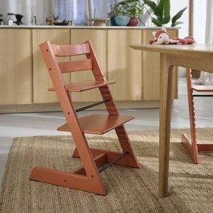 Tripp Trapp stoel van Stokke, Terracotta - verstelbare, converteerbare stoel voor peuters, kinderen en volwassenen - handig, comfortabel en ergonomisch - klassiek ontwerp