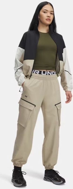 Under Armour - Unstoppable Cargo Broek - Beige - Vrouw
