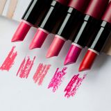 Velvet Matte Lipstick - Hoog Gepigmenteerd - Fluweelzachte Finish - Diverse Kleurkeuze